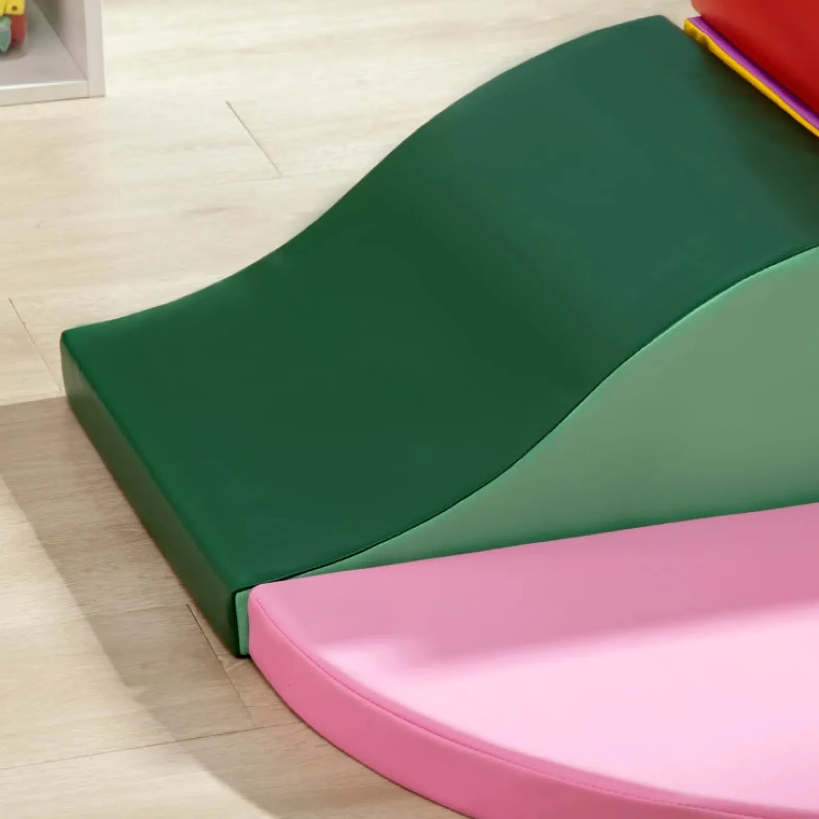 Kinder Little Helper Großes 6-teiliges Montessori-Spielgerät zum Klettern, Krabbeln und Rutschen | leuchtende Farben | ab 12m