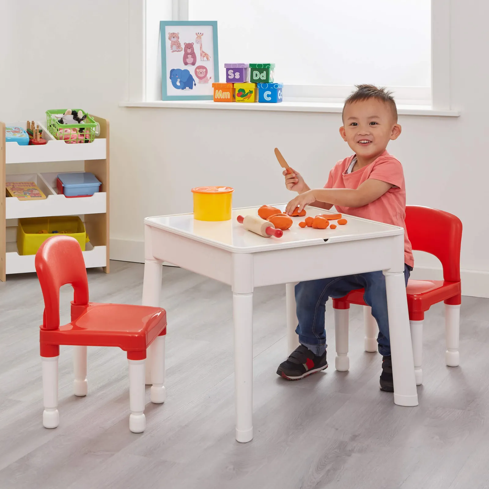 Kinder Little Helper 6-in-1 Montessori-Set mit Tisch und 2 Stühlen | Sand- und Wasserspiele | Tafel | Trocken abwischbare Oberfläche | Aufbewahrung