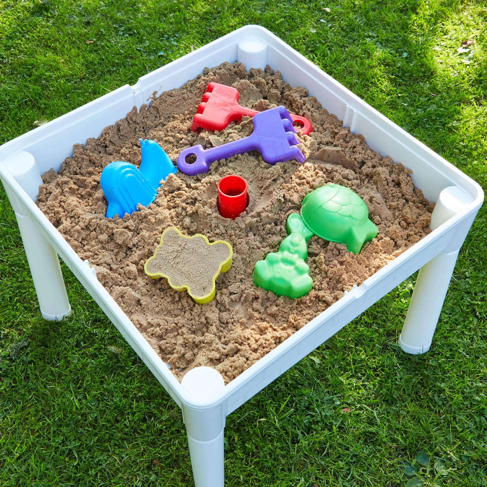 Kinder Little Helper 6-in-1 Montessori-Set mit Tisch und 2 Stühlen | Sand- und Wasserspiele | Tafel | Trocken abwischbare Oberfläche | Aufbewahrung