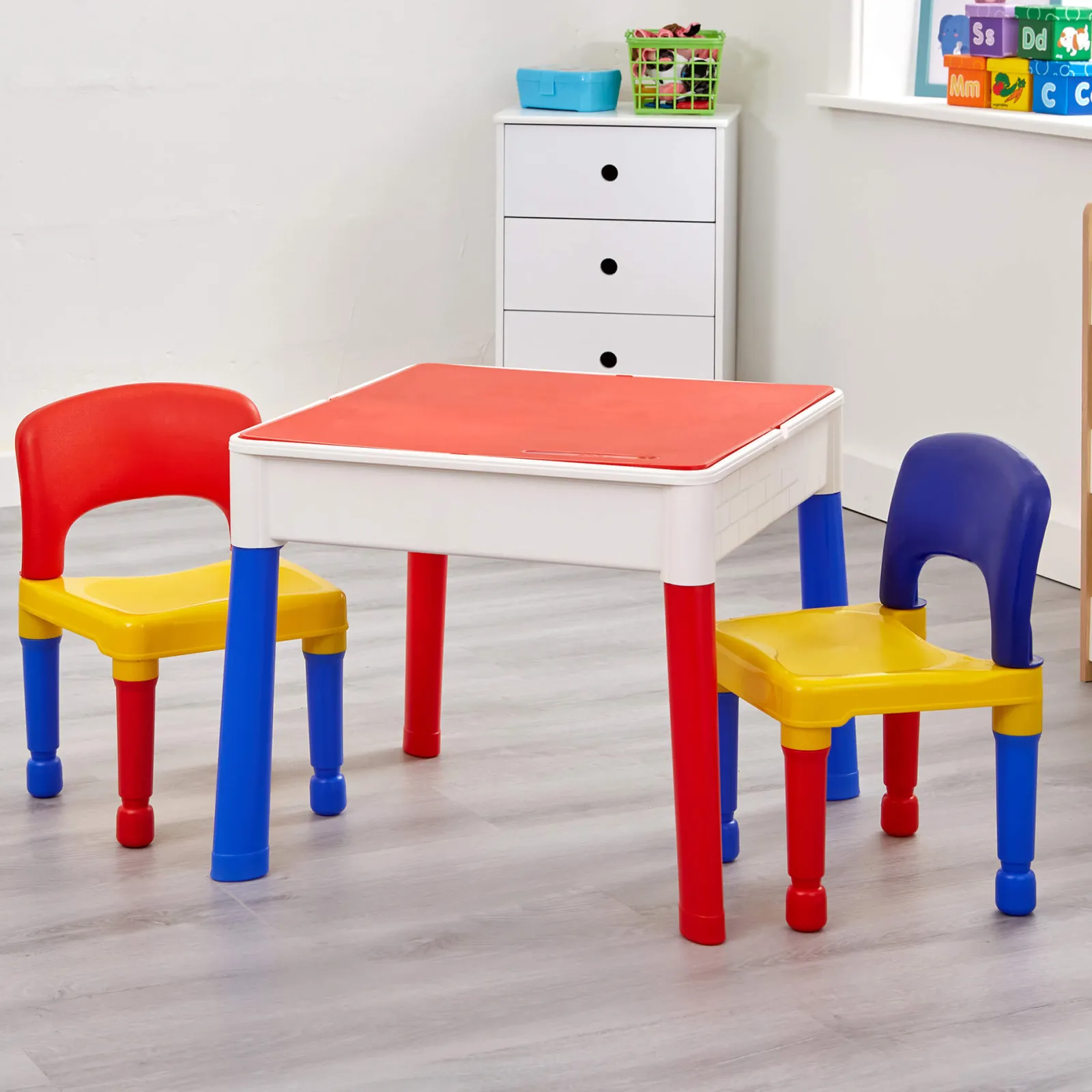 Kinder Little Helper 5-in-1-Set aus Tisch und 2 Stühlen für Kinder | Sand- und Wasserkasten | Lego | Trocken abwischbare Oberseite | Aufbewahrung