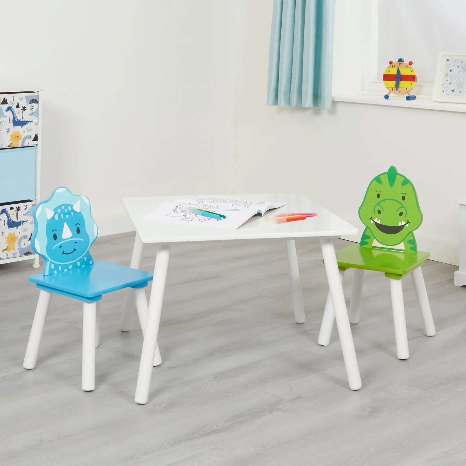 Kinder Little Helper Kinder-Dinosaurier-Holztisch und 2 Stühle im Set | Weiß, Blau & Grün | Ab 2 Jahren