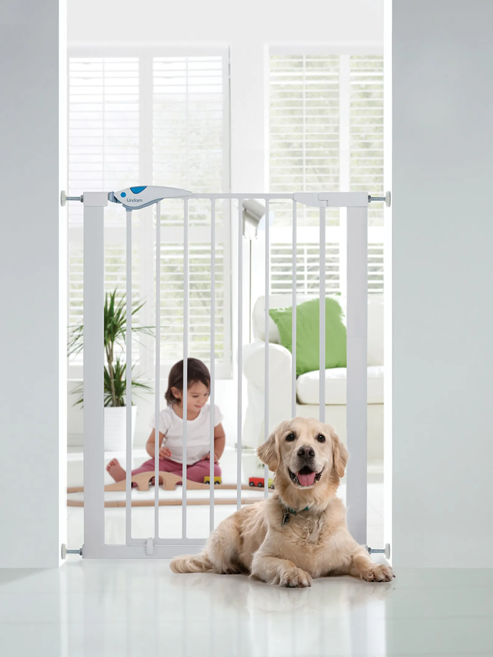 Kinder Little Helper Lindam Easy Fit Plus Deluxe-Schutzgitter + hohes Schutzgitter | Babyschutzgitter | weißes Treppenschutzgitter (92 cm)