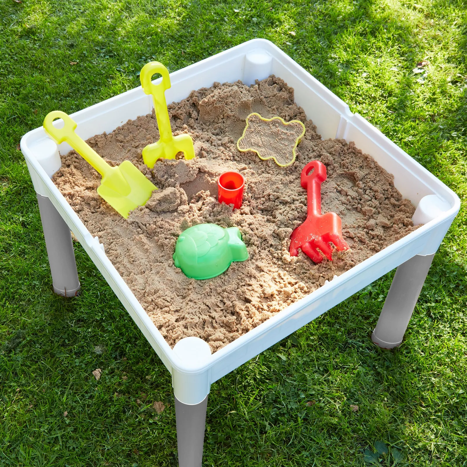 Kinder Little Helper Montessori 5-in-1 Tisch & 2 Stühle Set | Sand- & Wasserkasten | Lego | Trocken abwischbare Oberfläche | Grau & Weiß